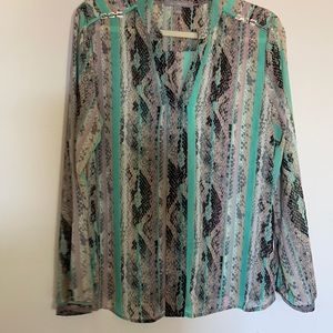 ny collection Sheer weight blouse size L